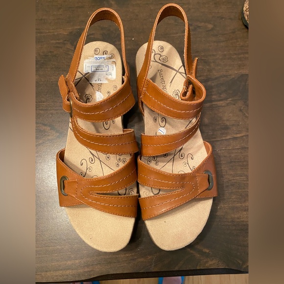 BareTraps Shoes - BareTraps Women's Brown Strappy Sandals 8.5 W.  NWOT